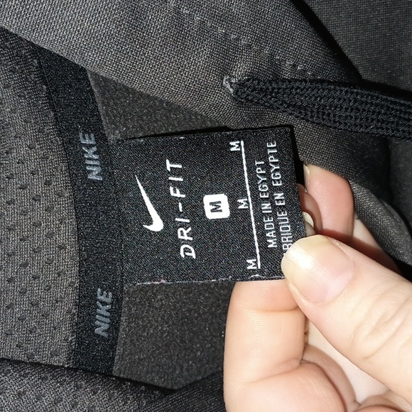 Nike dri-fit Hooded Sweatshirt - Picture 2 of 4